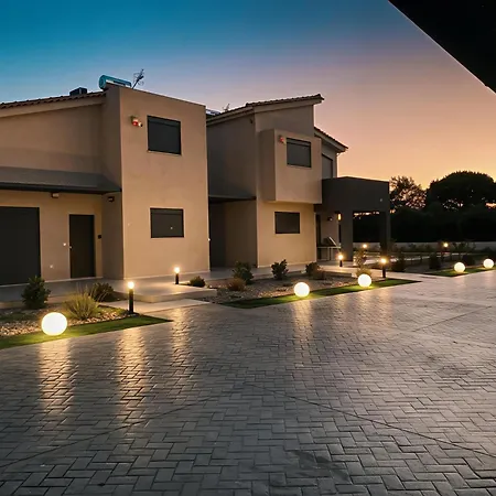 Forestbreeze Villa *